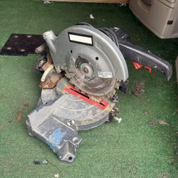 Compound miter saw 10 inch Craftsman