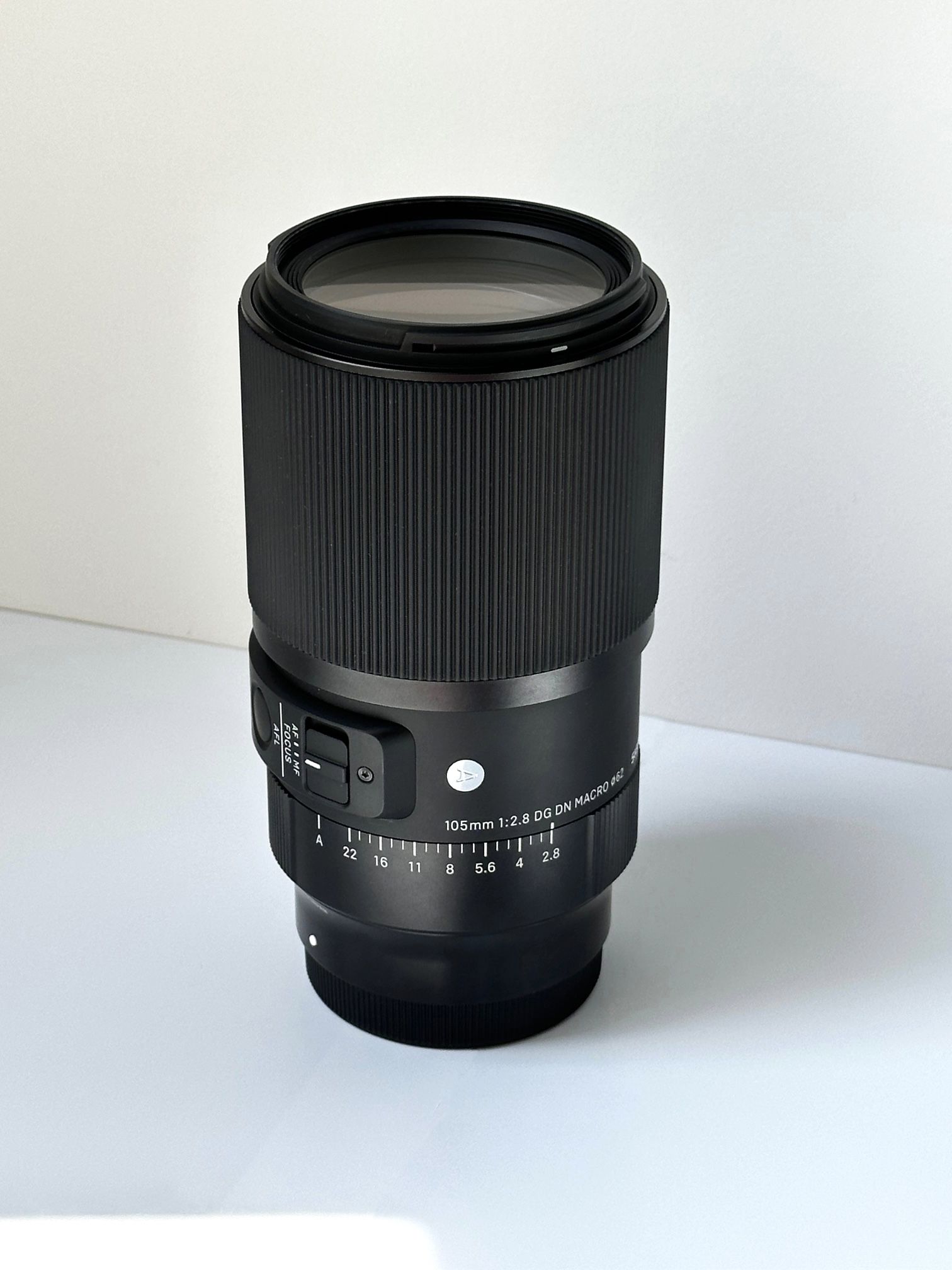 Sigma 105mm f/2.8 DG DN Macro Art Lens for Sony E (Mint) 