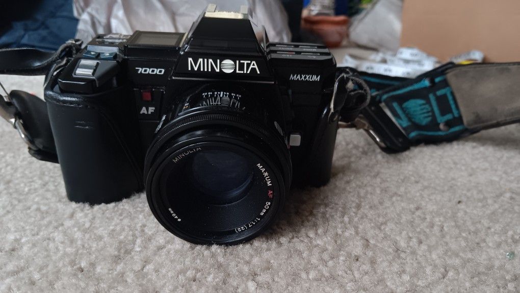 Minolta Maxim 7000 Camera