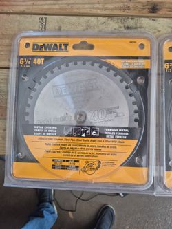 Dewalt 6 3/4 40T saw blades 2 pc