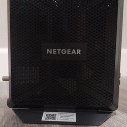 NETGEAR NightHawk AC1900 Wi-Fi Cable Modem Router