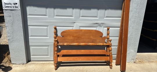 Vintage Full Size Bedframe