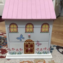 Floss and Rock Dolls House Jewelry Box