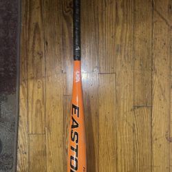 Easton TB22MX11 Maxum Tee Ball Bat (-11) 26in/15oz Orange 2 5/8 dia Aux100