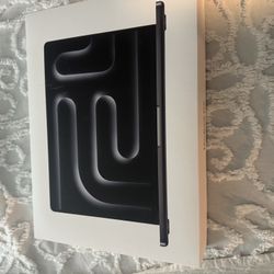 MacBook Pro M4
