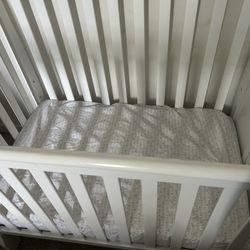 Baby Crib 