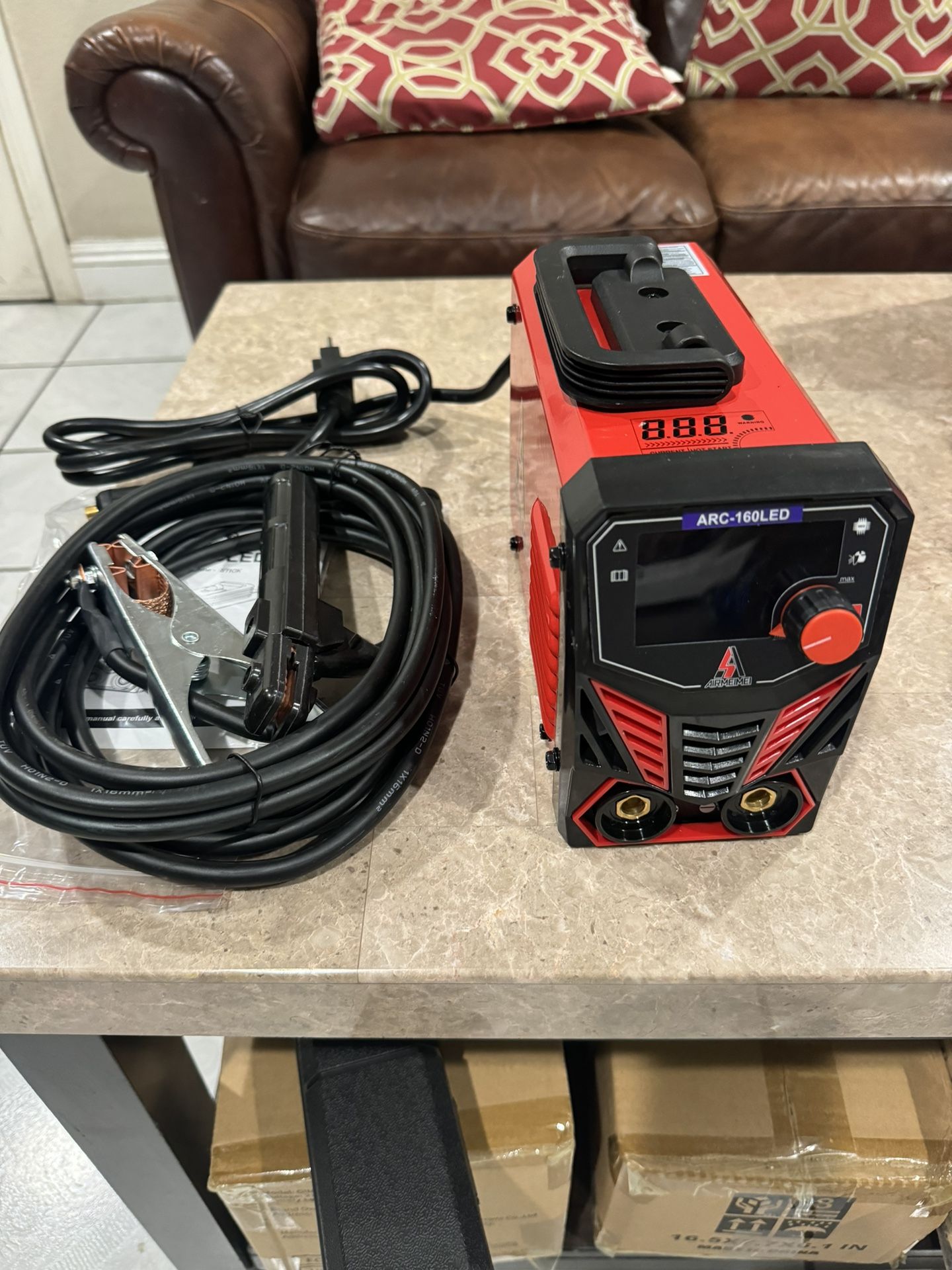 ARC Stick welder 110V,Fits All Rods,Plug And Play,Easy Safety To Operate For Beginners DIY,Synergic Mode Better welding with Hot Start, Arc force and
