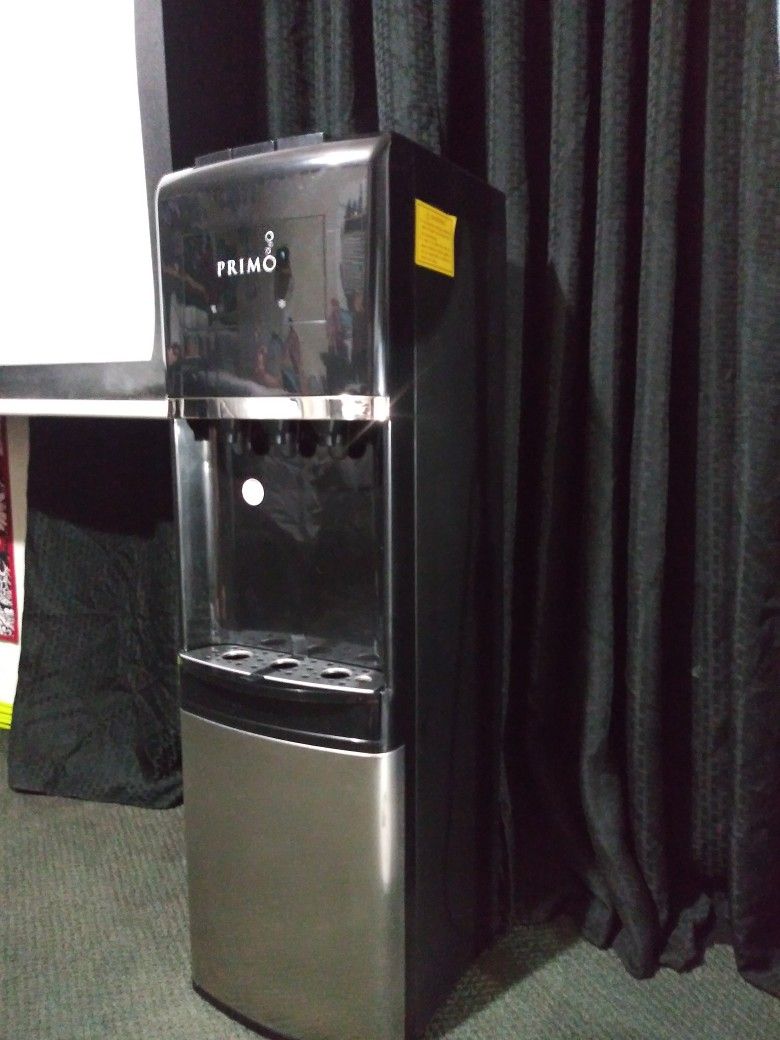 Very Nice Brand New Hot And Cold Water