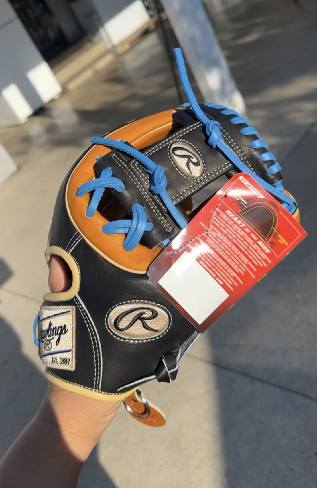 Rawlings Baseball Glove