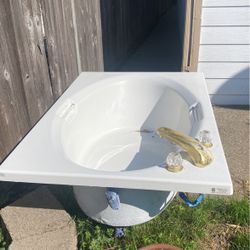 Large White Dual Person Tub