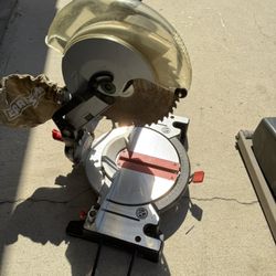 craftsman miter saw/10-in compound miter saw