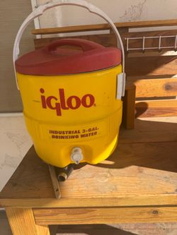 Igloo 3gallon water dispenser