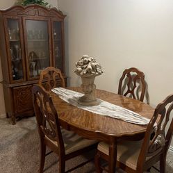 Beautiful Table And Chairs China Cabinet Included  $125 Takes All!!