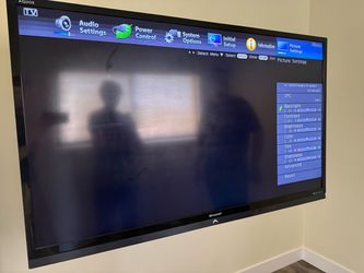 Sharp Aquos 60-inch LCD TV, model LC-60LE633U. Come with mount but not stand! Have remote
