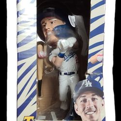 Tommy Edman bobblehead