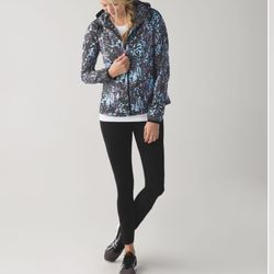 Lululemon Back Pack It Jacket 