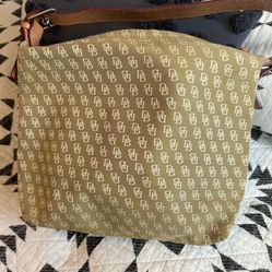 Dooney And Bourke Purse