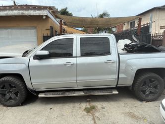 2015 Chevy Silverado 1500 .. as is