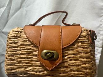 Woven Straw Handbag with Leather Trim