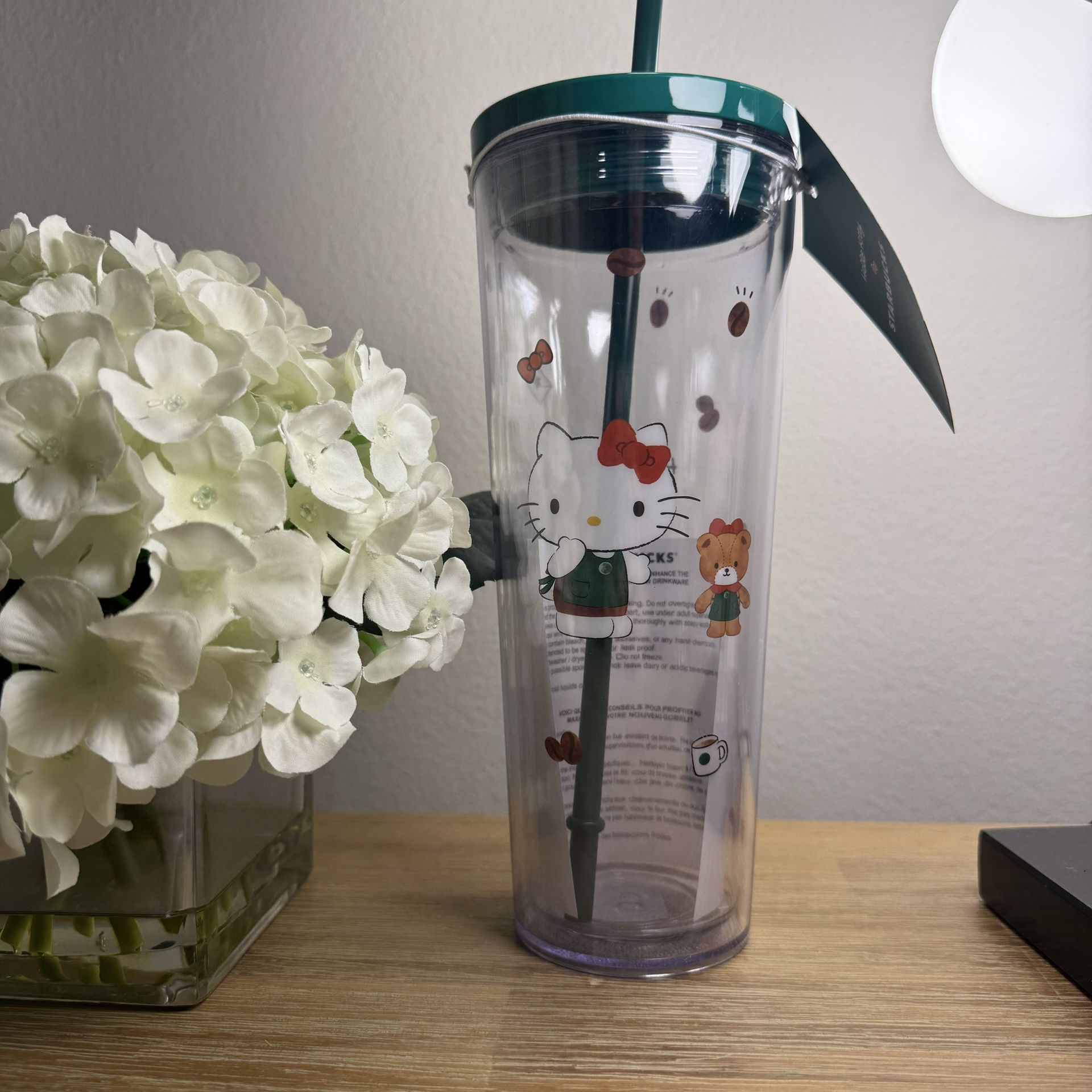 STARBUCKS X HELLO KITTY 24 Oz 24oz COLD CUP WITH STRAW TUMBLER