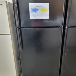 🌹Valentine's Day Sale! Frigidaire 18cuft Fridge-Warranty Included 