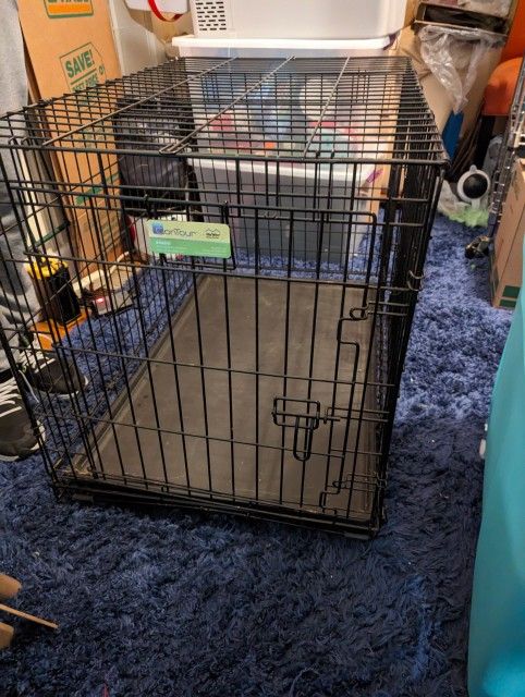 Large Dog Crate / Kennel / Cage
