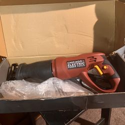Chicago electric Power  Tools   6 Amo Reciprocating Saw With  Rotating Handle  …New