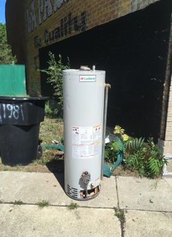 Hot water tank
