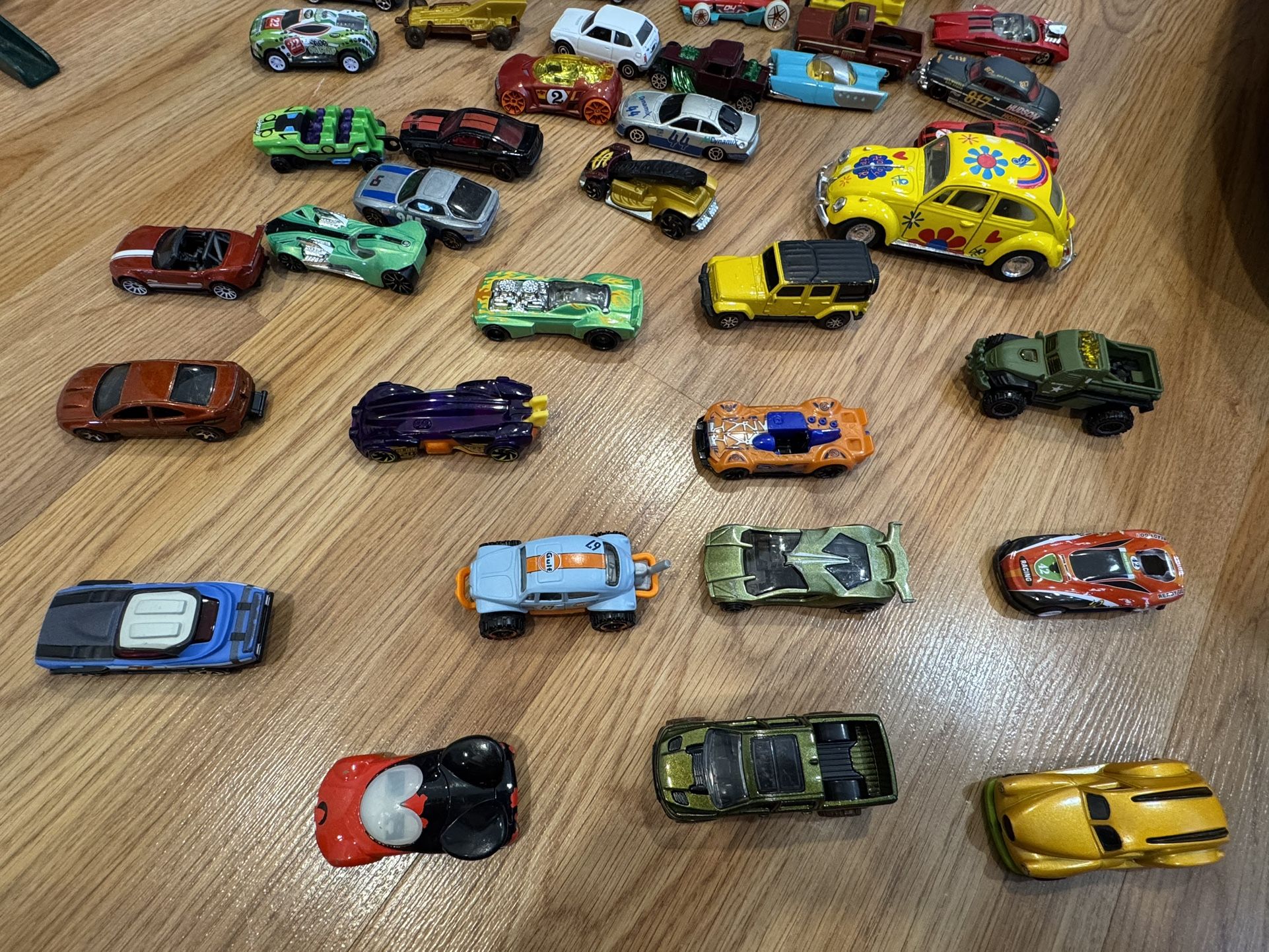 Huge Collection Of Cars , All 50$