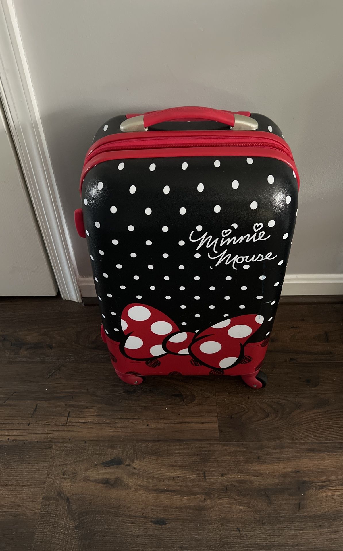 Minnie Mouse Suitcase