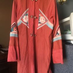 Kimono con capota en buen estado size M