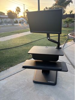 Mi Mount It Desk Top Stand with LED 24 inch Monitor