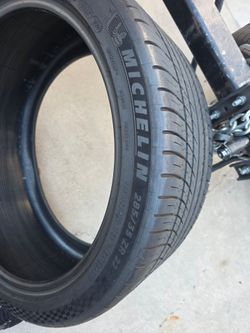 2 Michelin pilot sport all season tires