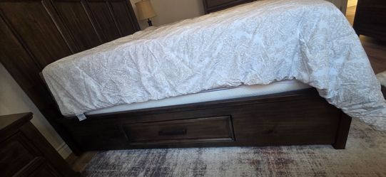 KING SIZE BEDROOM SET
