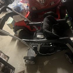 Graco Double Stroller With Toddler Stand 