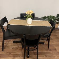 Dining Table With 4 Chairs 