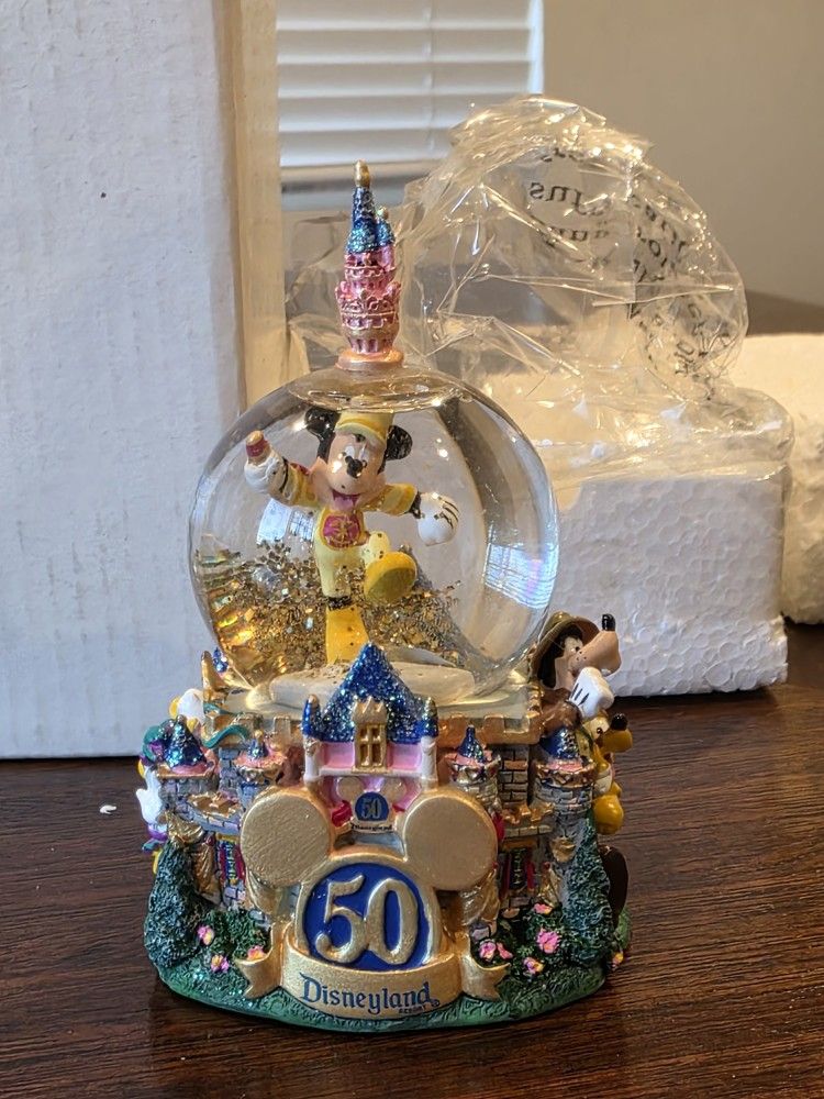 Mickey Mouse Disneyland 50th Mini Globe