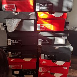 Shoe Bundle (boxes included)