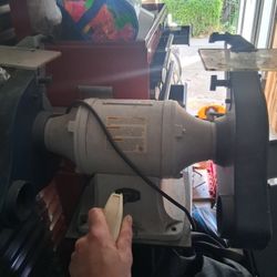 Bench Grinder With Stand 