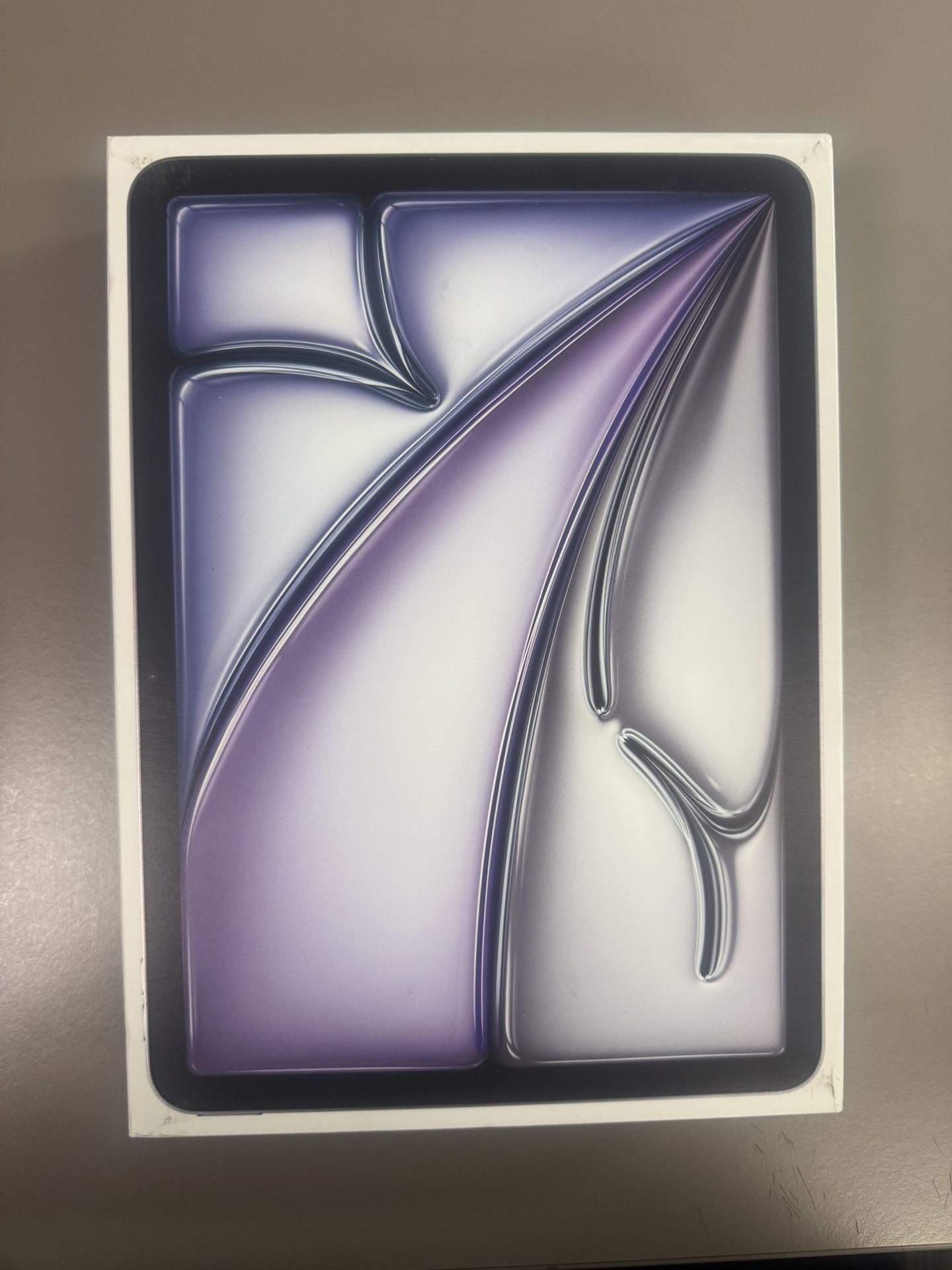 iPad Air 11-inch (M3) Wi-Fi + Cellular 256 GB
