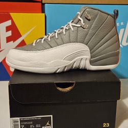 Jordan 12 "Stealth" Sz: 7y