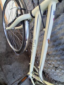 Schwinn beach cruiser