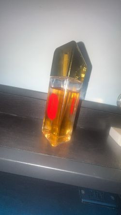 Secret Plus "1 Billion Royale" Fragrance