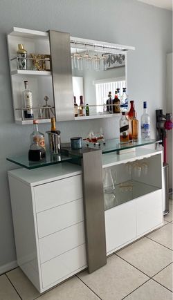Bar like new from el dorado furniture