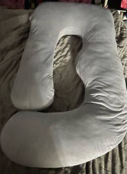 Momcozy body pillow