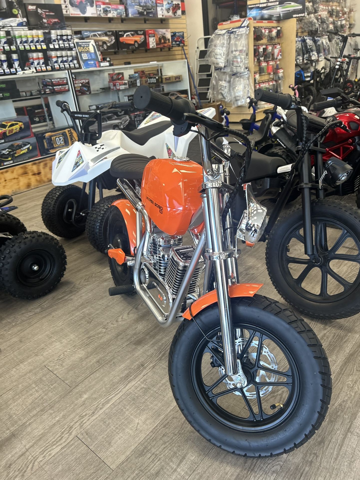 Hyper GoGo 14 Plus Kids Electric Motorcycle