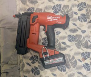 M18 FUEL 18-Volt Lithium-Ion Brushless Cordless Gen II 18-Gauge Brad Nailer