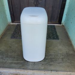 Diaper Genie 