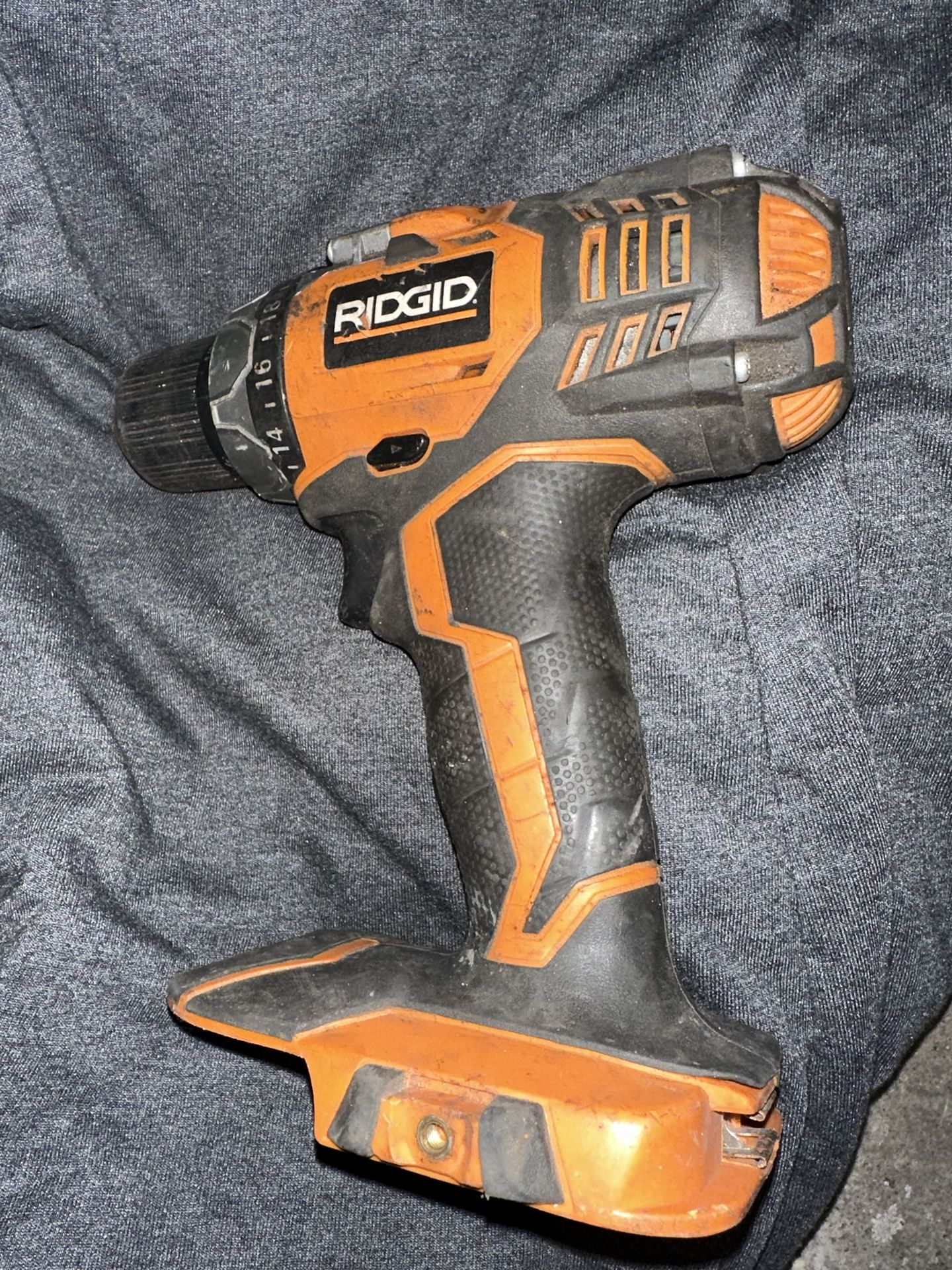 RIDGID POWER DRILL