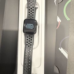 Apple Watch NIKE FITNESS 
